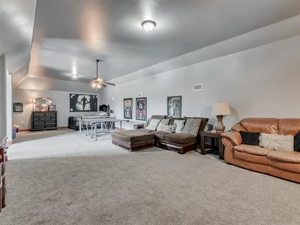 Photo 31 — 18700 HICKORY HOLLOW Drive, Harrah, OK 73045