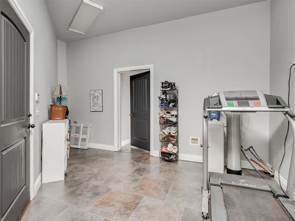 Photo 39 — 18700 HICKORY HOLLOW Drive, Harrah, OK 73045
