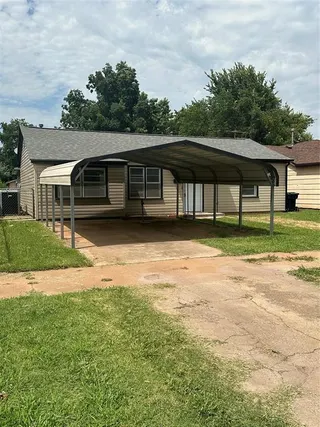 Sold home at 113 W Washington Avenue