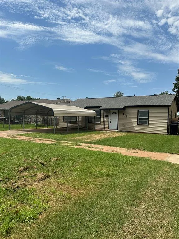 Photo 2 — 113 W Washington Avenue, Anadarko, OK 73005