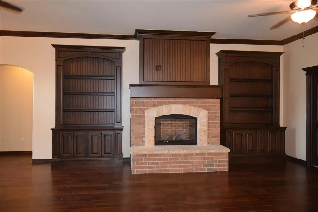 Photo 7 — 1713 Rain Tree Lane, Midwest City, OK 73130
