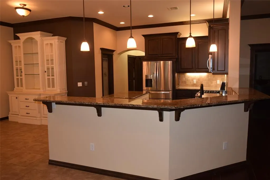 Photo 12 — 1713 Rain Tree Lane, Midwest City, OK 73130