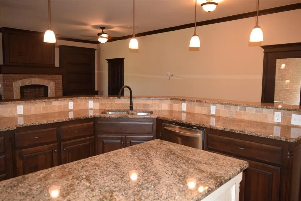 Photo 13 — 1713 Rain Tree Lane, Midwest City, OK 73130