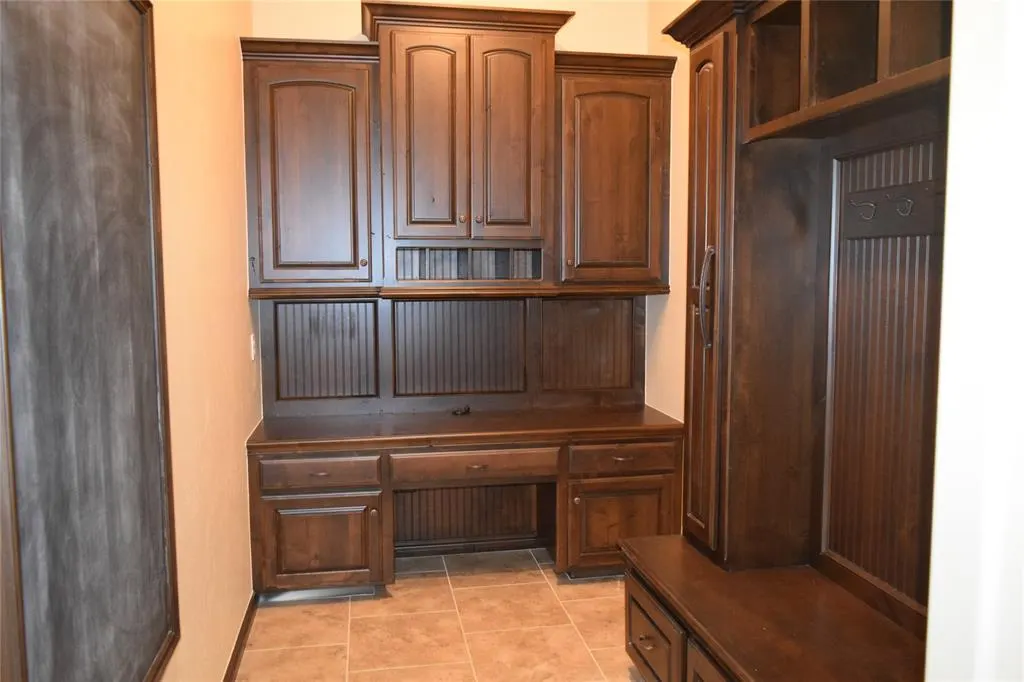 Photo 21 — 1713 Rain Tree Lane, Midwest City, OK 73130