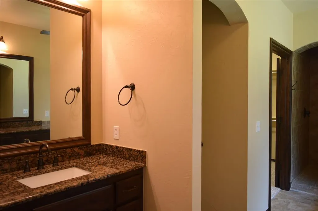 Photo 25 — 1713 Rain Tree Lane, Midwest City, OK 73130