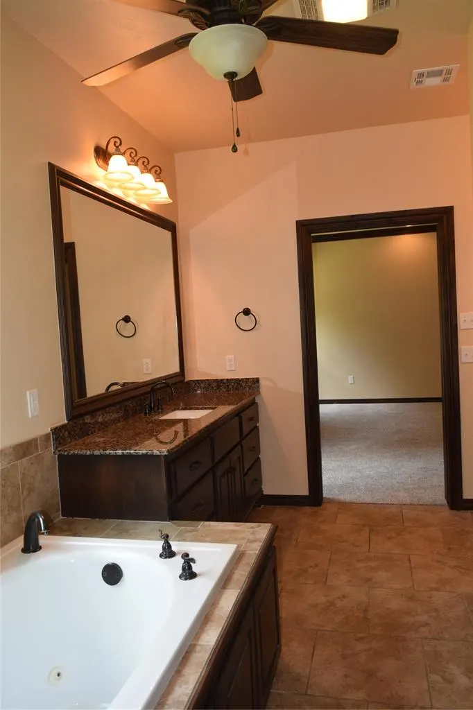 Photo 28 — 1713 Rain Tree Lane, Midwest City, OK 73130