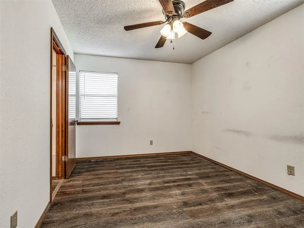 Photo 12 — 1812 Sunset Drive, Eufaula, OK 74432