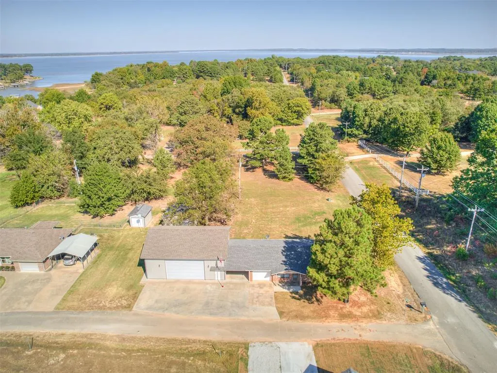 Photo 31 — 1812 Sunset Drive, Eufaula, OK 74432
