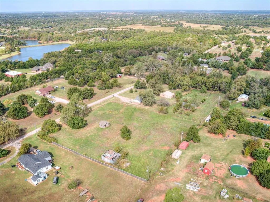 Photo 49 — 935 Pendergraft Lane, Blanchard, OK 73010