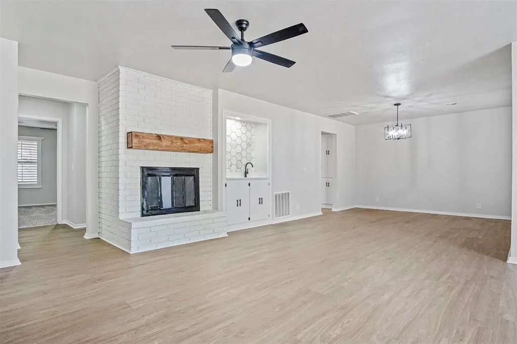 Photo 9 — 2116 NW 118th Terrace, Oklahoma City, OK 73120