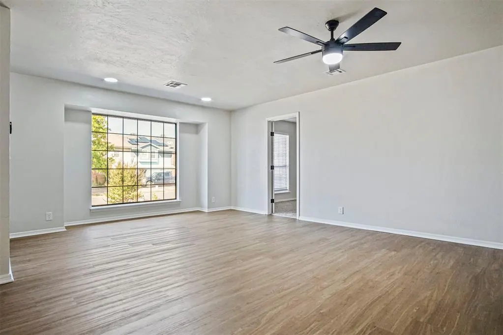 Photo 10 — 2116 NW 118th Terrace, Oklahoma City, OK 73120