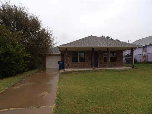 Front exterior — 804 N Evans Avenue, El Reno, OK 73036