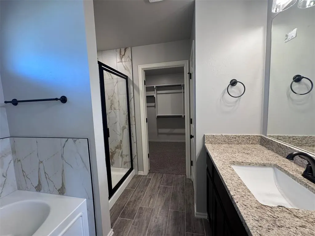Photo 19 — 24951 Belmont Pass, Cashion, OK 73016