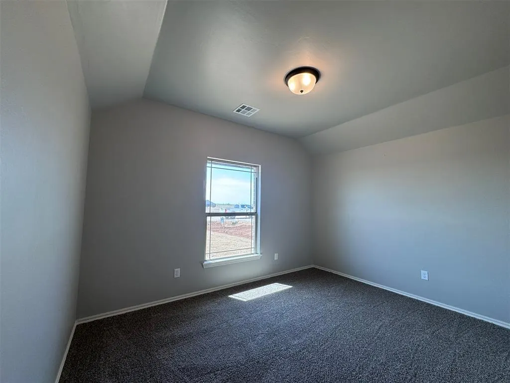 Photo 34 — 24951 Belmont Pass, Cashion, OK 73016