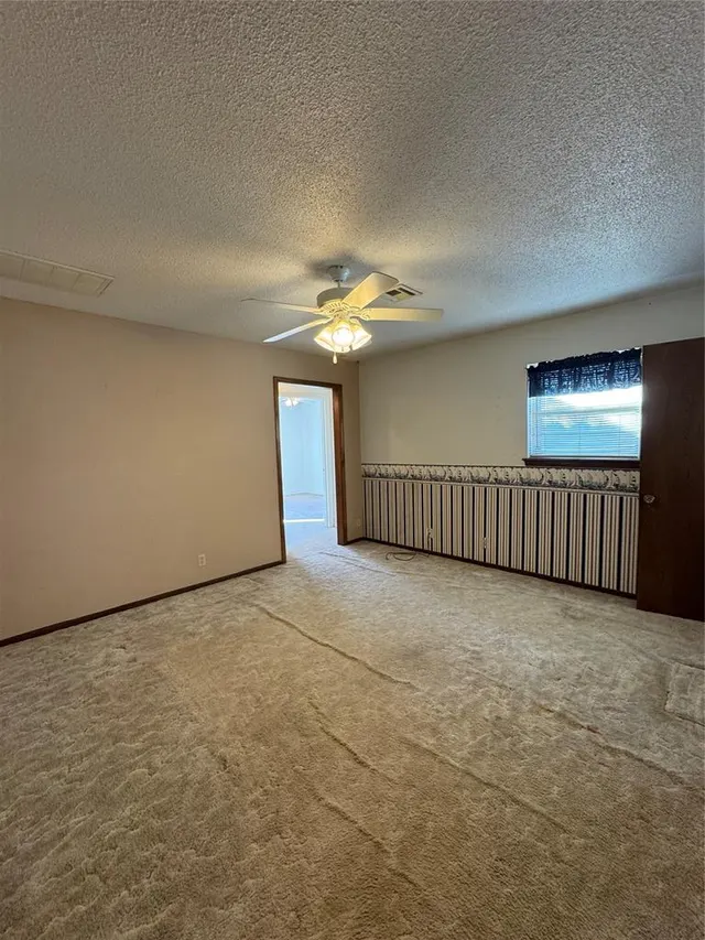 Photo 6 — 3 Liberty Lane, Elk City, OK 73644
