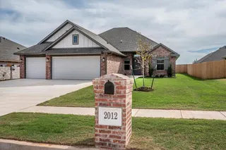 Sold home at 2012 W Flintlock Way