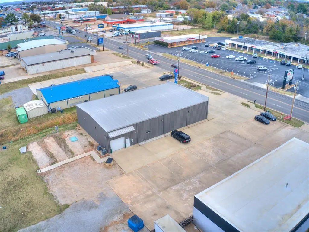 Photo 8 — 1610 N Harrison Street, Shawnee, OK 74804