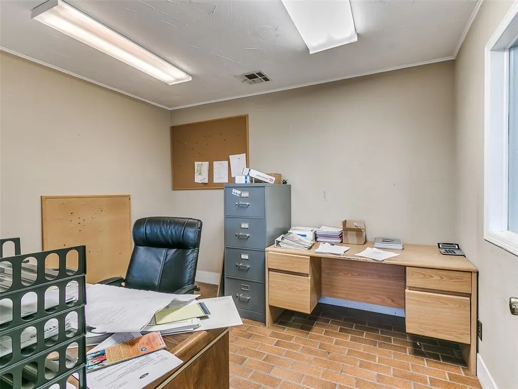 Photo 20 — 1602 N Harrison Avenue, Shawnee, OK 74804