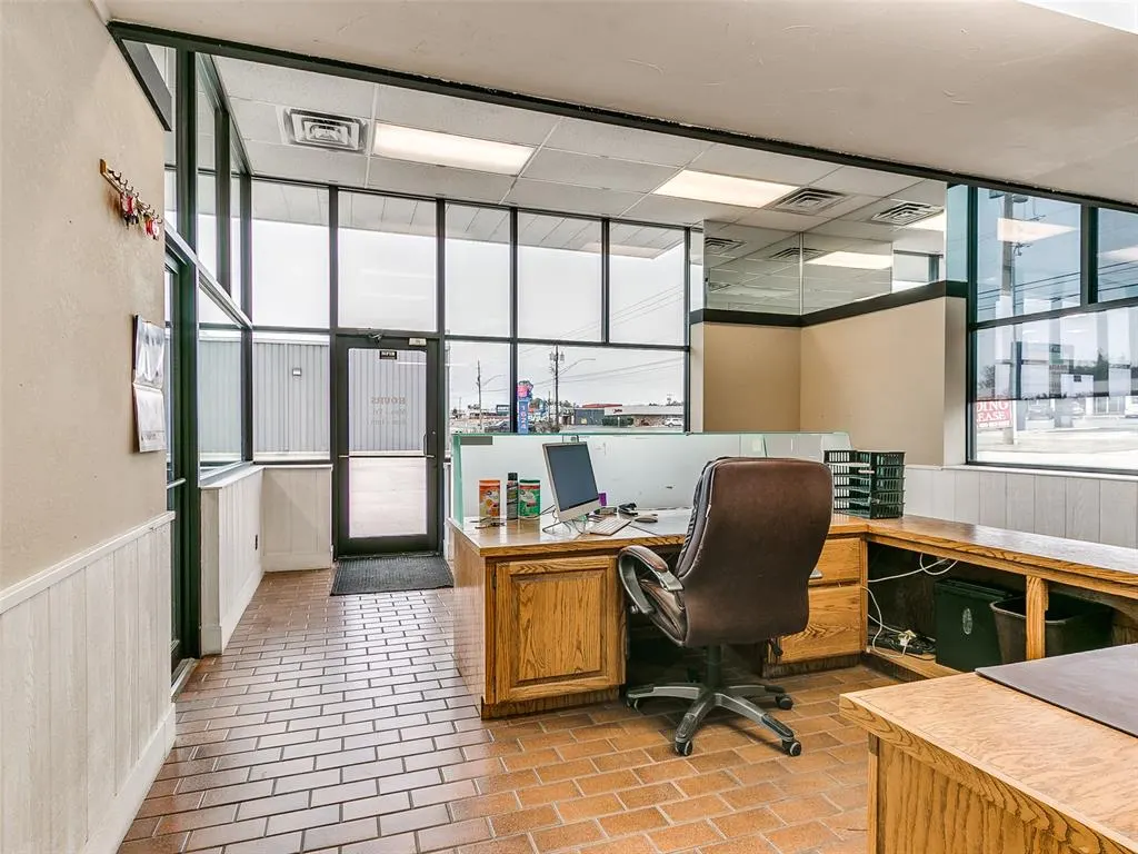 Photo 24 — 1602 N Harrison Avenue, Shawnee, OK 74804