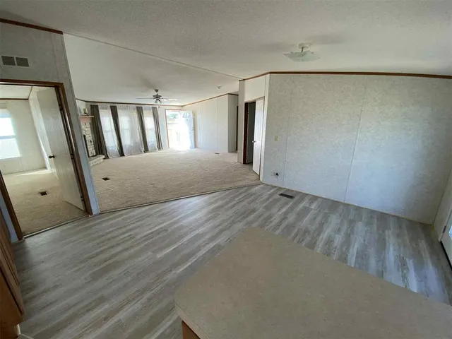 Photo 4 — 15755 96th Street, Lexington, OK 73051