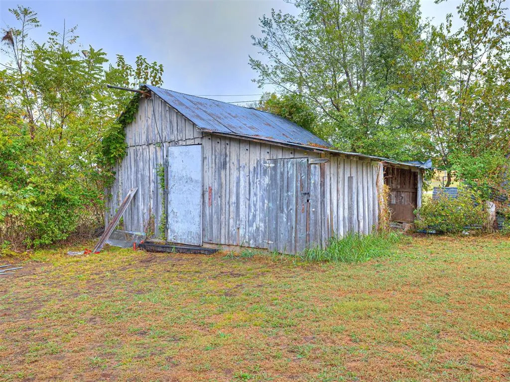 Photo 16 — 312 E 5th Street, Wanette, OK 74878