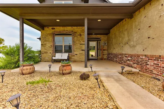 Photo 3 — 9308 Lake Drive, Piedmont, OK 73078