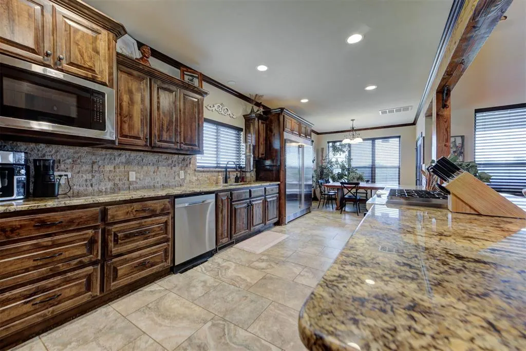 Photo 16 — 9308 Lake Drive, Piedmont, OK 73078