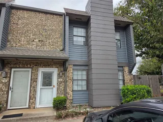 Sold home at 401 SE 12th Street #156