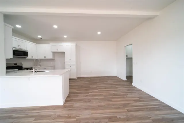 Photo 8 — 232 NW 122nd Street, Oklahoma City, OK 73114