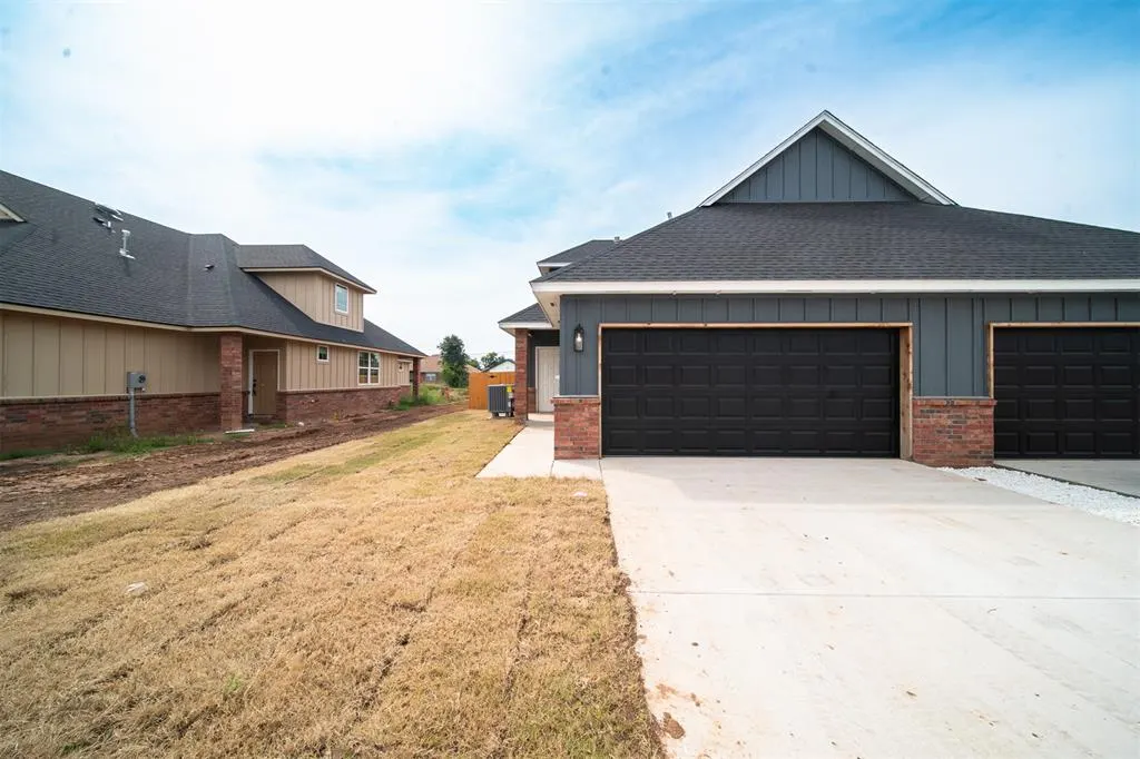 Photo 28 — 232 NW 122nd Street, Oklahoma City, OK 73114