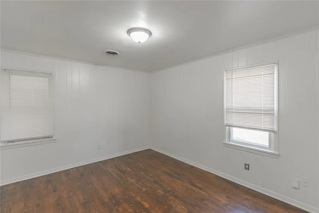 Photo 14 — 441 Showalter Drive, Midwest City, OK 73110