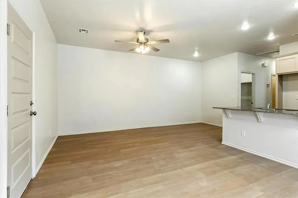 Photo 2 — 1312 SW New York Avenue B, Lawton, OK 73501