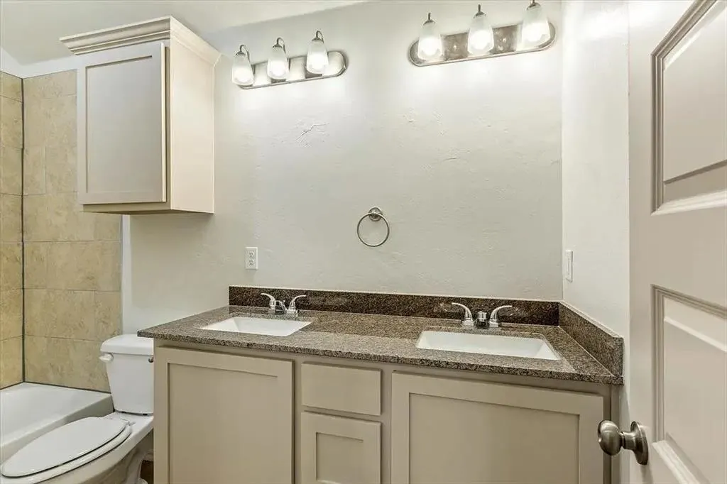 Photo 13 — 1312 SW New York Avenue B, Lawton, OK 73501