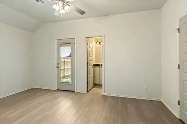 Photo 7 — 1324 SW New York Avenue A, Lawton, OK 73501