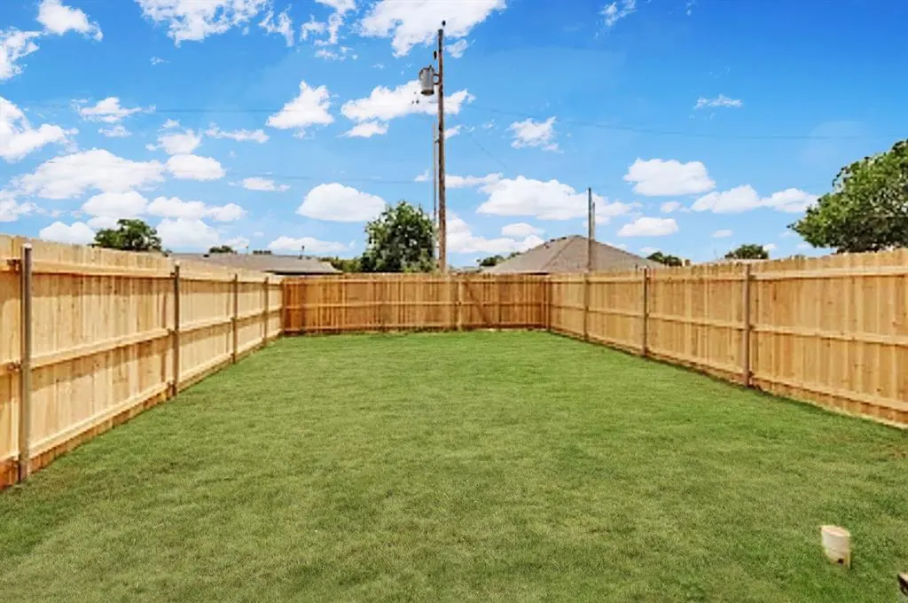 Photo 10 — 1324 SW New York Avenue A, Lawton, OK 73501