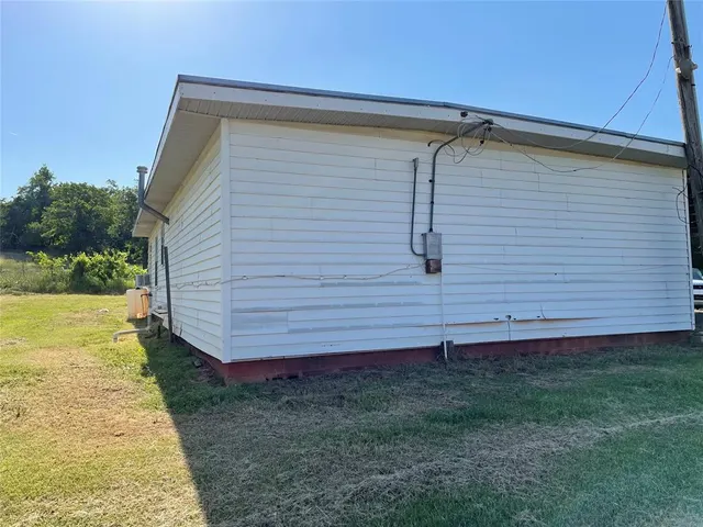 Photo 2 — 12905 SE 44th Street, Choctaw, OK 73020