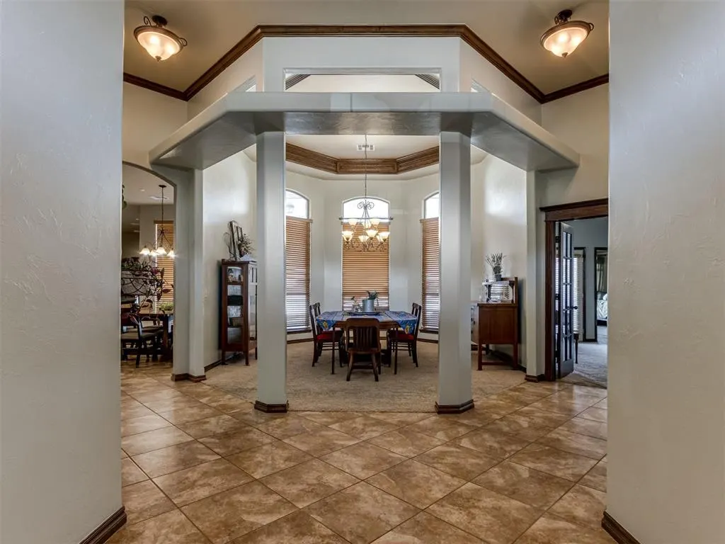 Photo 5 — 513 NW 154th Street, Edmond, OK 73013
