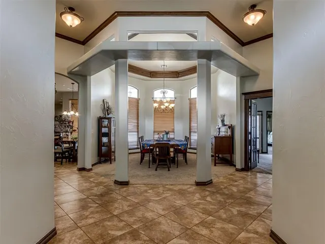 Photo 5 — 513 NW 154th Street, Edmond, OK 73013