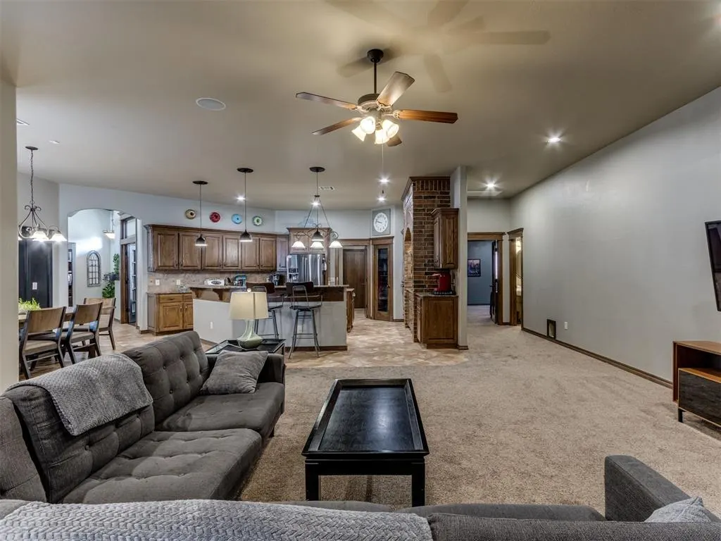 Photo 10 — 513 NW 154th Street, Edmond, OK 73013