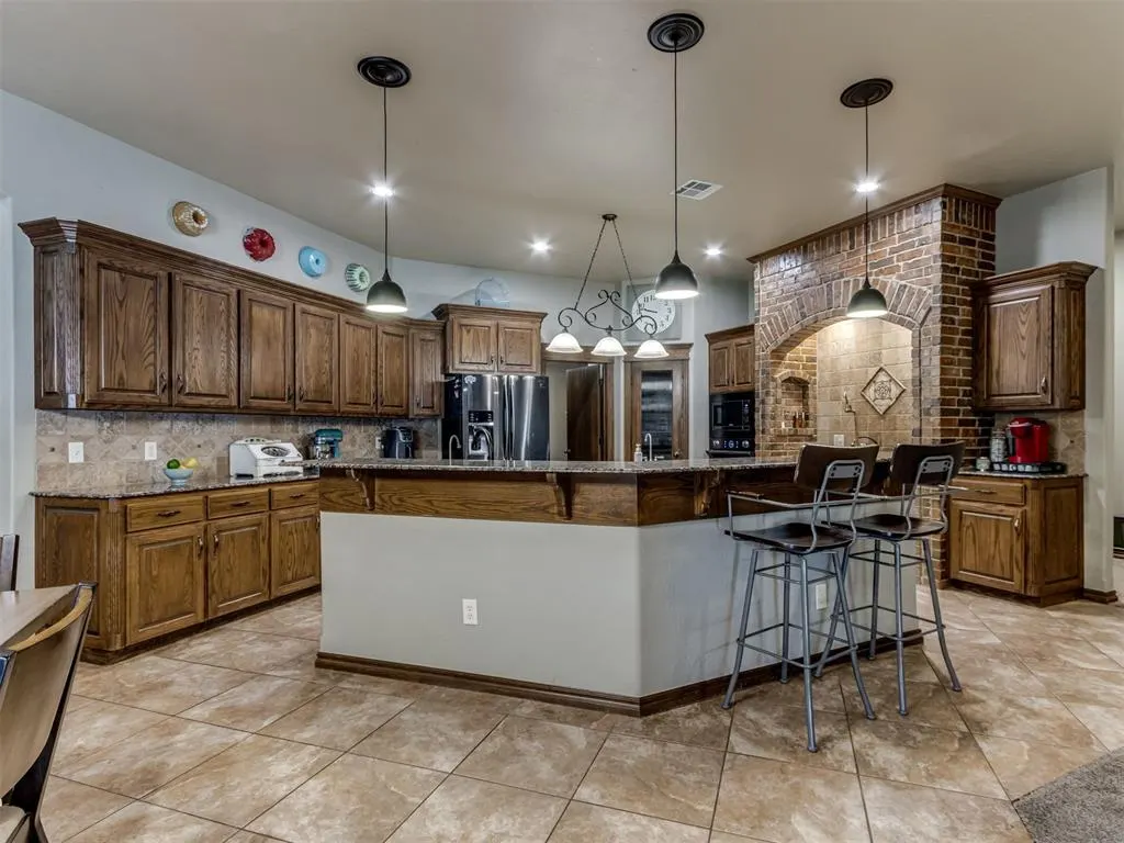 Photo 12 — 513 NW 154th Street, Edmond, OK 73013