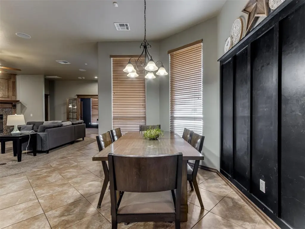 Photo 18 — 513 NW 154th Street, Edmond, OK 73013