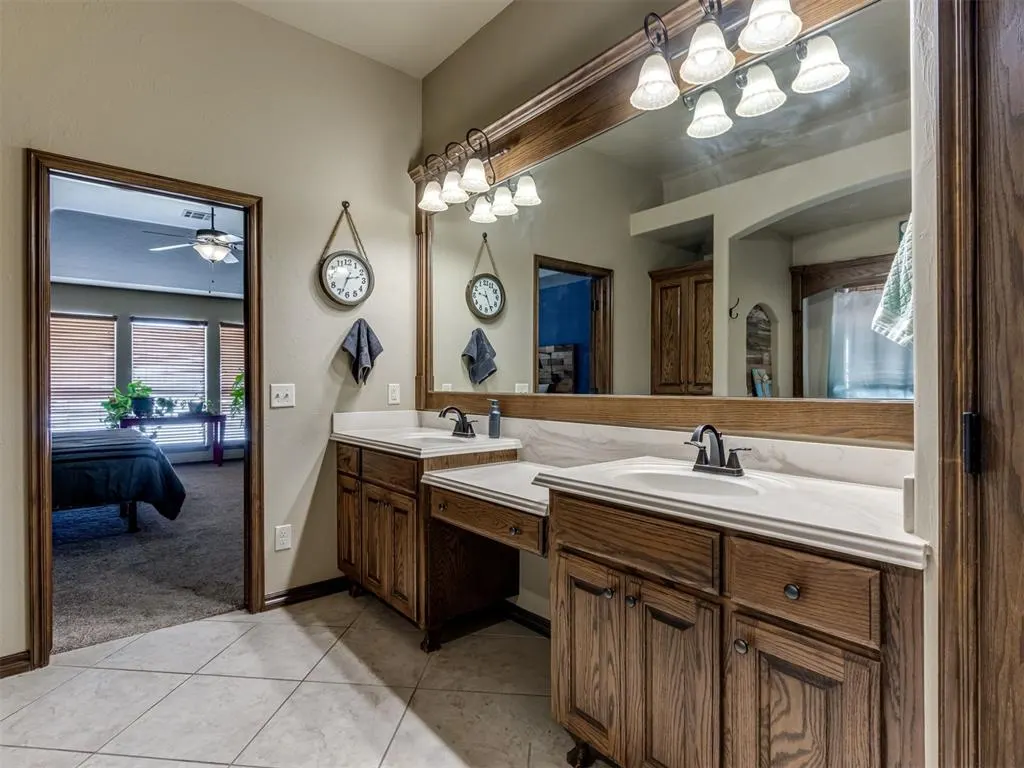 Photo 24 — 513 NW 154th Street, Edmond, OK 73013
