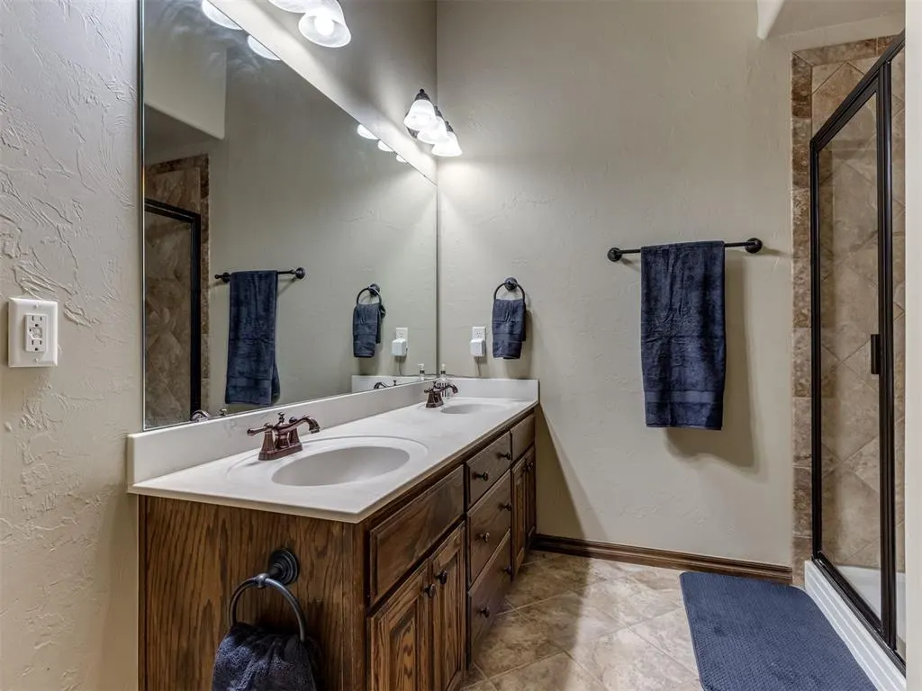 Photo 42 — 513 NW 154th Street, Edmond, OK 73013