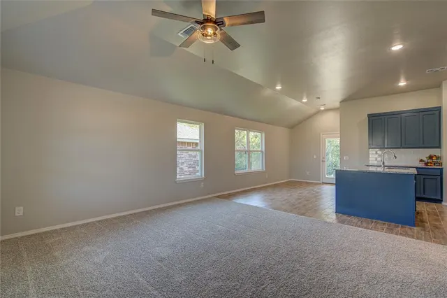 Photo 7 — 2813 Scissortail Boulevard, Chickasha, OK 73018