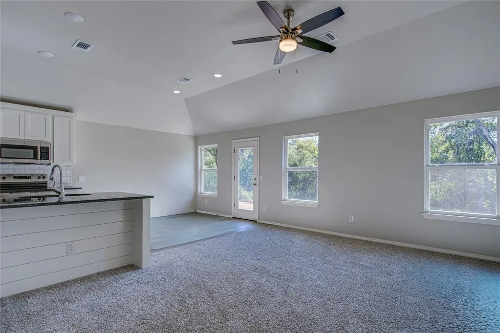 Photo 5 — 2809 Scissortail Boulevard, Chickasha, OK 73018