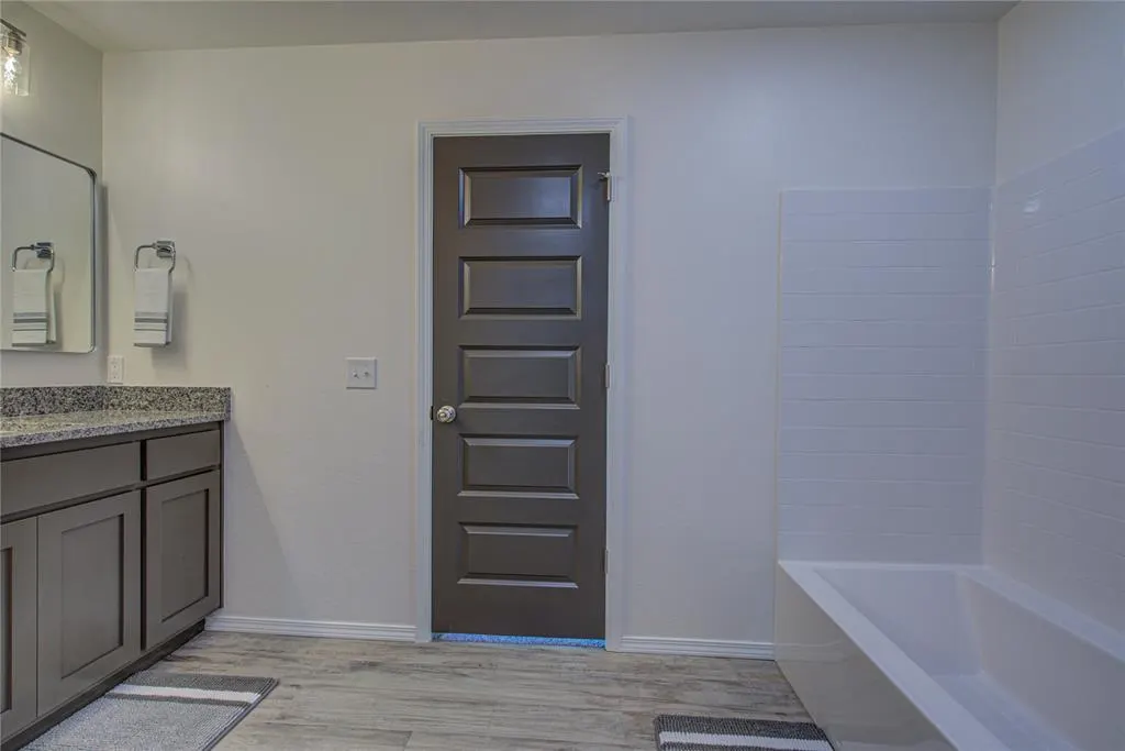 Photo 23 — 2405 S 27th Court, Chickasha, OK 73018
