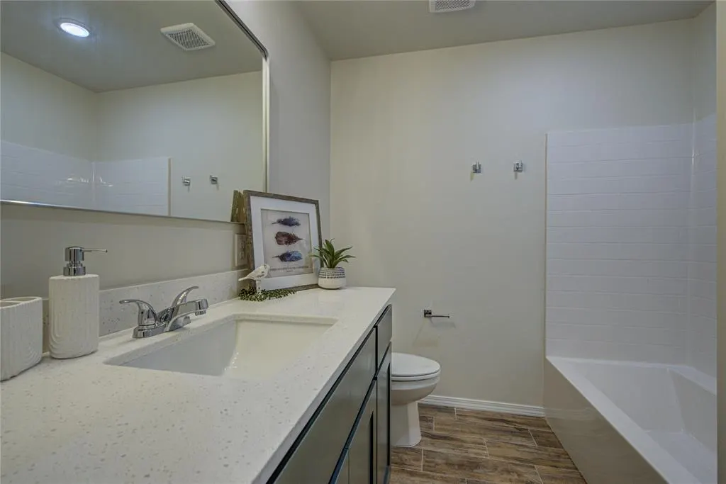 Photo 19 — 2401 S 27th Court, Chickasha, OK 73018