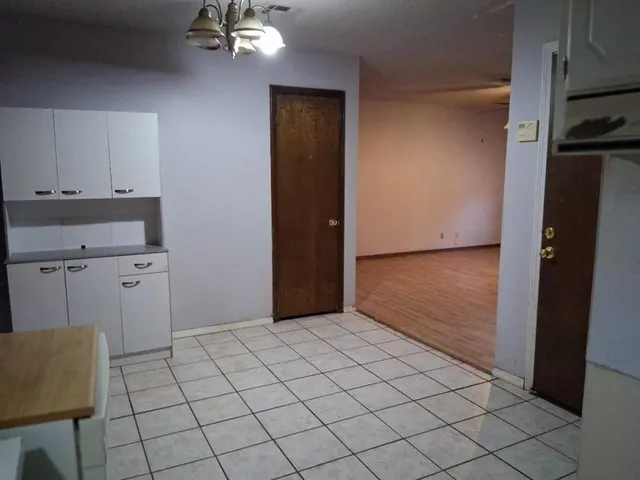 Photo 4 — 303 Liza Lane, Tecumseh, OK 74873