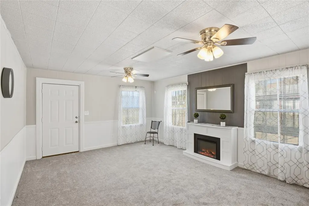 Photo 18 — 414 N Elm Street, Granite, OK 73547