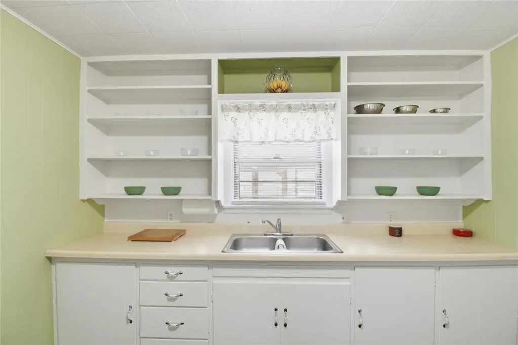 Photo 34 — 414 N Elm Street, Granite, OK 73547